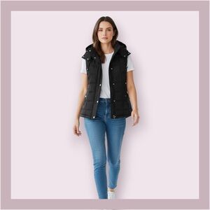 Gap Black Quilted Hoodie Vest